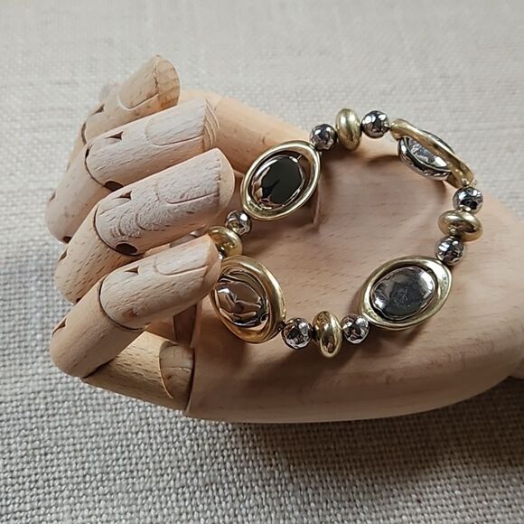 Funky 90s Two Tone Mixed Metal Stretch Bracelet - Silver & Soft Gold - Picture 8 of 9
